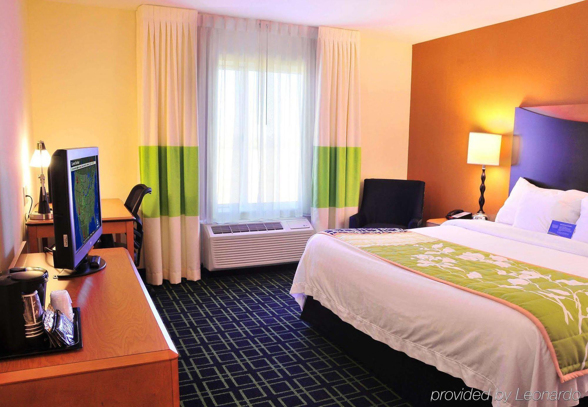 Fairfield And By Marriott 3*